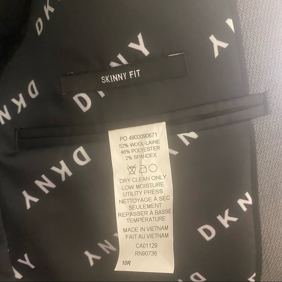 DKNY Kids Gray Blazer and Pants Set Like New - Picture 9 of 14